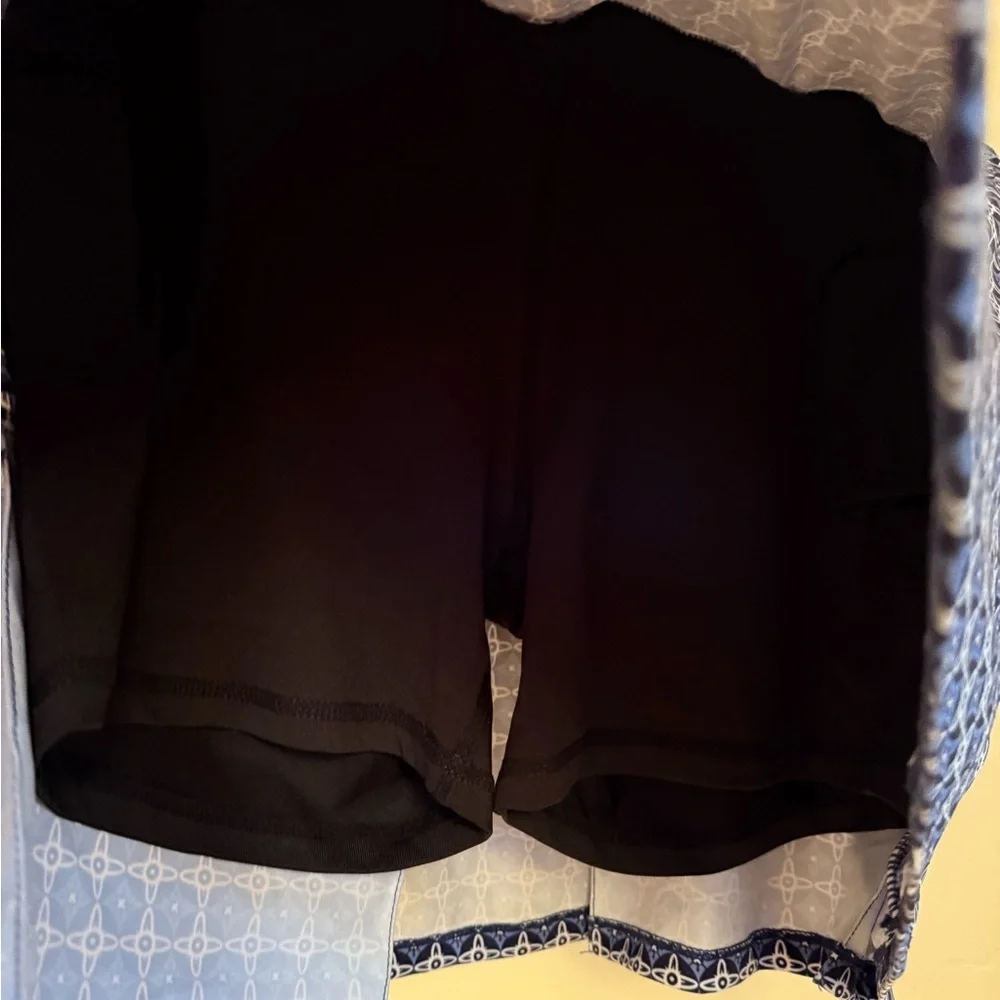 Chic Navy Patterned Mini Skirt M Sport golf